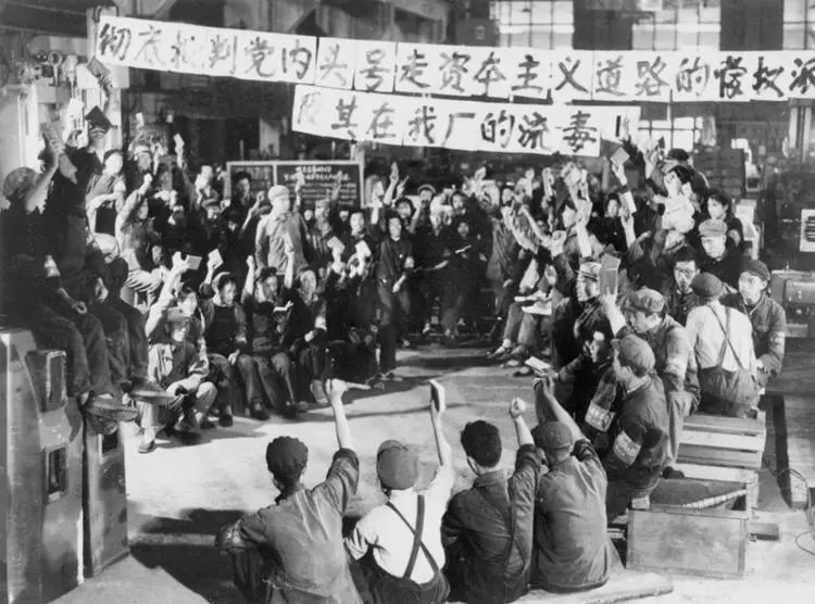 “1992 年 6 月 9 号来的，25 年了，1直在上海打工、成家” - 房子和我们的生活③